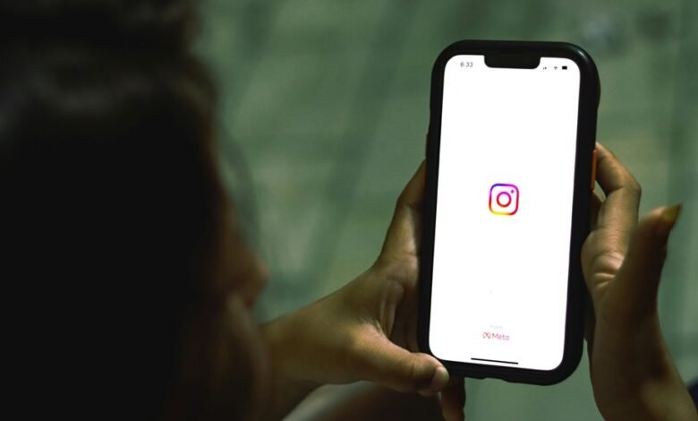 brand building through social media